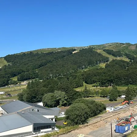 Apartman 6 Pers Avec Parking Prive, Pres Du Et - Fr-1-814-71 Super Besse